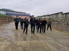省政协副主席、省工商联主席喻顶成到寻甸县...