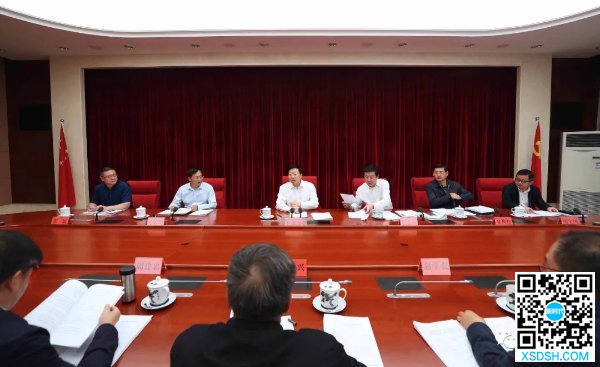 以更大决心更严标准更高效能 全力以赴做好...