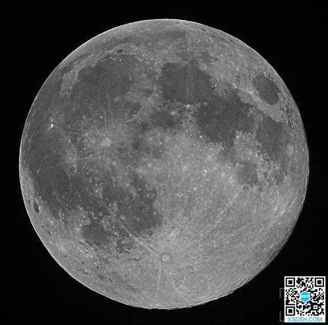 4月8日晚 “超级月亮”将再现夜空